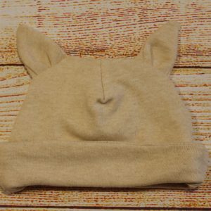 Bonnet Chat